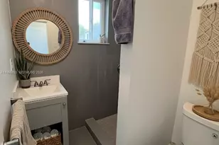 81 NW 44th St, Miami, FL 33127 - Photo 6