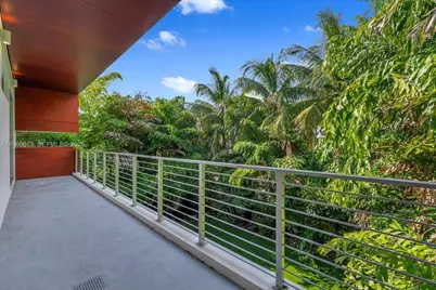 7830 Atlantic Way, Miami Beach, FL 33141 - Photo 24