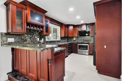 21800 SW 97th Ct, Cutler Bay, FL 33190 - Photo 6