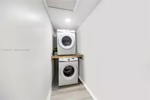 907 N Park Rd, Hollywood, FL 33021 - Photo 30