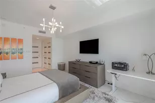 17301 Biscayne Blvd, North Miami Beach, FL 33160 - Photo 32