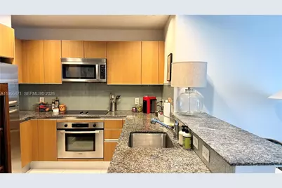 1050 Brickell Ave #3206, Miami, FL 33131 - Photo 6