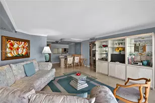 5757 Collins Ave, Miami Beach, FL 33140 - Photo 2