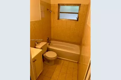 31 SW 8th Ct #1-2, Hallandale Beach, FL 33009 - Photo 6