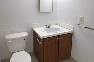 5821 Washington St, Hollywood, FL 33023 - Photo 6