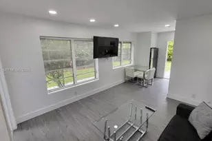 821 NE 6th St, Hallandale Beach, FL 33009 - Photo 4