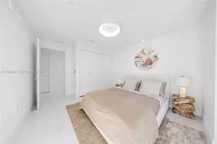 700 NE 24th St, Miami, FL 33137 - Photo 48