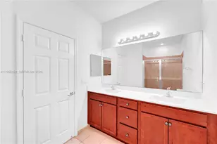 9334 W 33 Way, Hialeah, FL 33018 - Photo 10