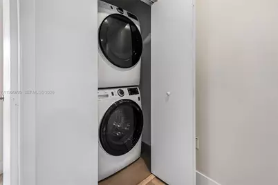 2561 NE 193rd St #1203, Miami, FL 33180 - Photo 6