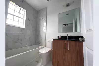 1310 NW 6th Ave #E, Florida City, FL 33034 - Photo 10