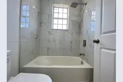 1310 NW 6th Ave #E, Florida City, FL 33034 - Photo 8