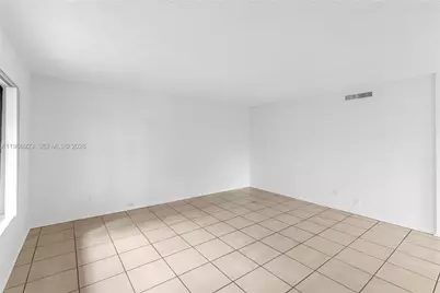 6900 SW 39th St #208J, Davie, FL 33314 - Photo 8