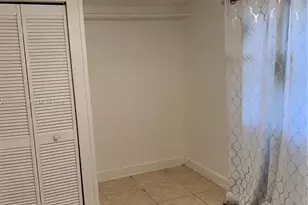 750 NW 118th St, Miami, FL 33168 - Photo 8