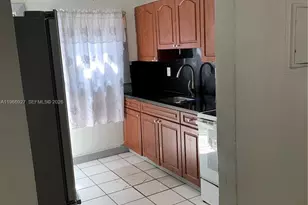 750 NW 118th St, Miami, FL 33168 - Photo 4