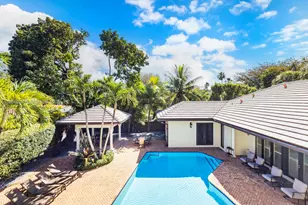 10601 SW 72nd Ct, Pinecrest, FL 33156 - Photo 34