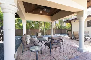 10601 SW 72nd Ct, Pinecrest, FL 33156 - Photo 24