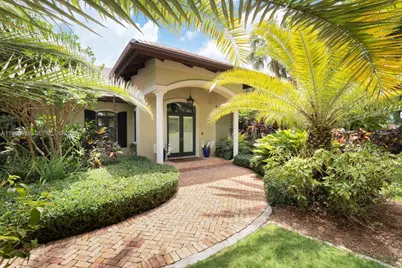 10601 SW 72nd Ct, Pinecrest, FL 33156 - Photo 1