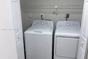 3183 Coral Lake Dr, Coral Springs, FL 33065 - Photo 8