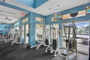 2485 NW 33rd St, Oakland Park, FL 33309 - Photo 20