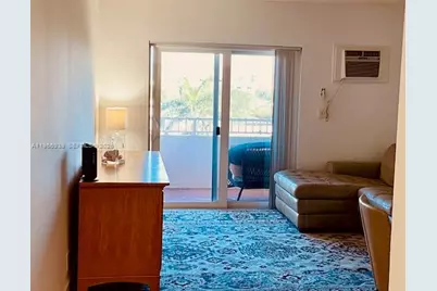 3201 NE 14th St Cswy #605, Pompano Beach, FL 33062 - Photo 8