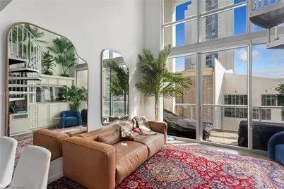 300 S Biscayne Blvd #L-626, Miami, FL 33131 - Photo 2