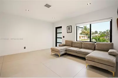 14324 Garden Dr, Miami, FL 33168 - Photo 4