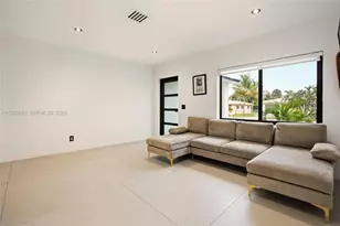 14324 Garden Dr, Miami, FL 33168 - Photo 4