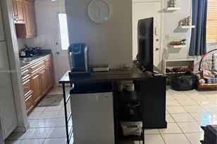NE 14th Ave 16790, North Miami Beach, FL 33162 - Photo 2