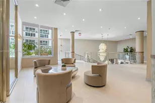 5401 Collins Ave, Miami Beach, FL 33140 - Photo 30
