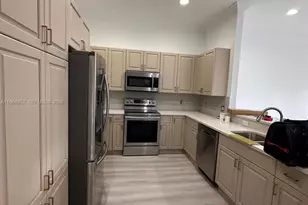 2704 Treasure Cove Cir, Dania Beach, FL 33312 - Photo 2