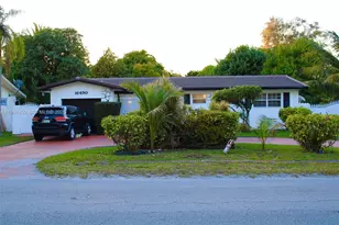 16490 NE 2nd Ave, Miami, FL 33162 - Photo 1