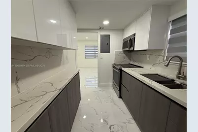 860 SE 9th Ct, Hialeah, FL 33010 - Photo 18