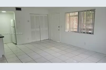 2042 NW 43rd Ter #1, Lauderhill, FL 33313 - Photo 4