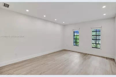 19710 NE 23rd Ave, Miami, FL 33180 - Photo 24