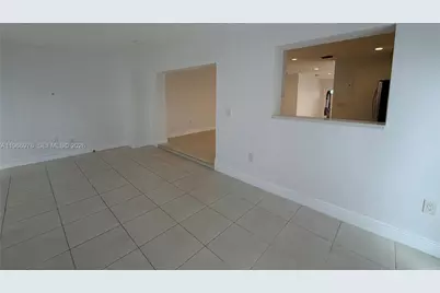 426 NW 134th Ct, Miami, FL 33182 - Photo 8