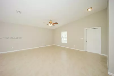 154 NW Curtis St, Port Saint Lucie, FL 34983 - Photo 4