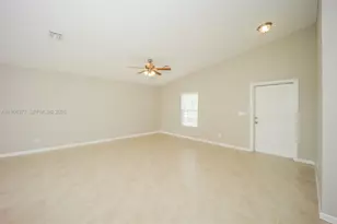 154 NW Curtis St, Port Saint Lucie, FL 34983 - Photo 4