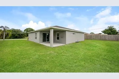 154 NW Curtis St, Port Saint Lucie, FL 34983 - Photo 14