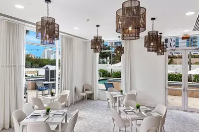 2670 E Sunrise Blvd, Fort Lauderdale, FL 33304 - Photo 20