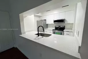 12124 St.Andrews Pl, Miramar, FL 33025 - Photo 2