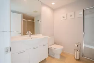 465 Brickell Ave, Miami, FL 33131 - Photo 16