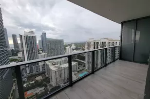 45 SW 9th St, Miami, FL 33130 - Photo 2