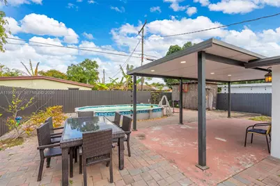 411 N 61st Ave, Hollywood, FL 33024 - Photo 20