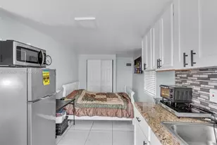 411 N 61st Ave, Hollywood, FL 33024 - Photo 16