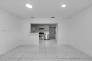 411 N 61st Ave, Hollywood, FL 33024 - Photo 6