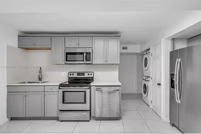 411 N 61st Ave, Hollywood, FL 33024 - Photo 1