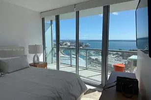 888 Biscayne Blvd, Miami, FL 33132 - Photo 12