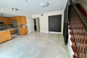 10672 SW 77th Ave, Pinecrest, FL 33156 - Photo 8