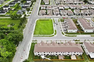 23210 SW 133rd Ct, Homestead, FL 33032 - Photo 18