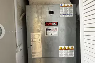 9411 NW 55th St, Sunrise, FL 33351 - Photo 24